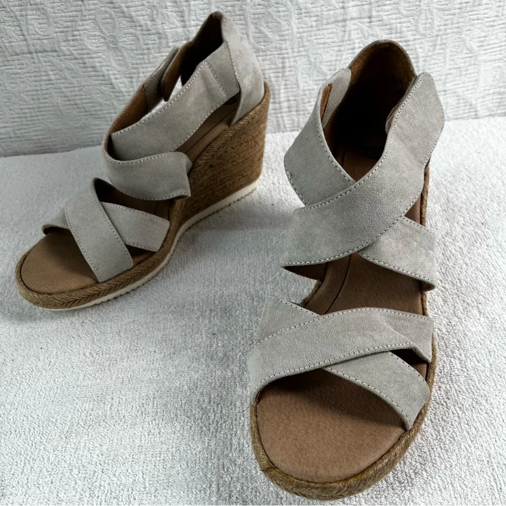 Dr Scholls Visitor Cross Strap Faux Suede Heeled Espadrille Sandal Wedge Shoe 10